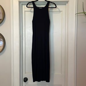 Ribbed black midi dress